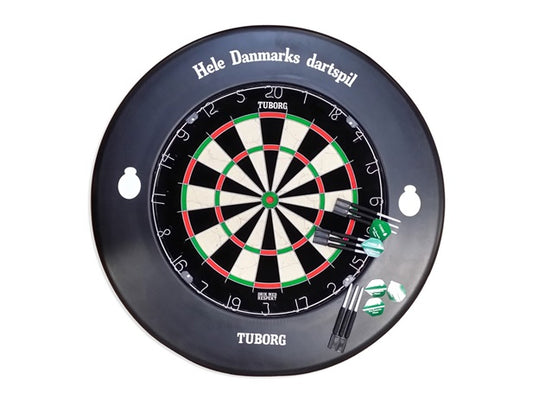 Tuborg Winmau dartskive og skumring med 6 pile